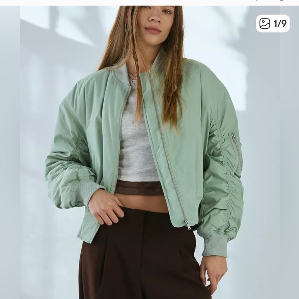 Urban Outfitters BDG Barrel Sleeve Bomber Jacket NWT size small